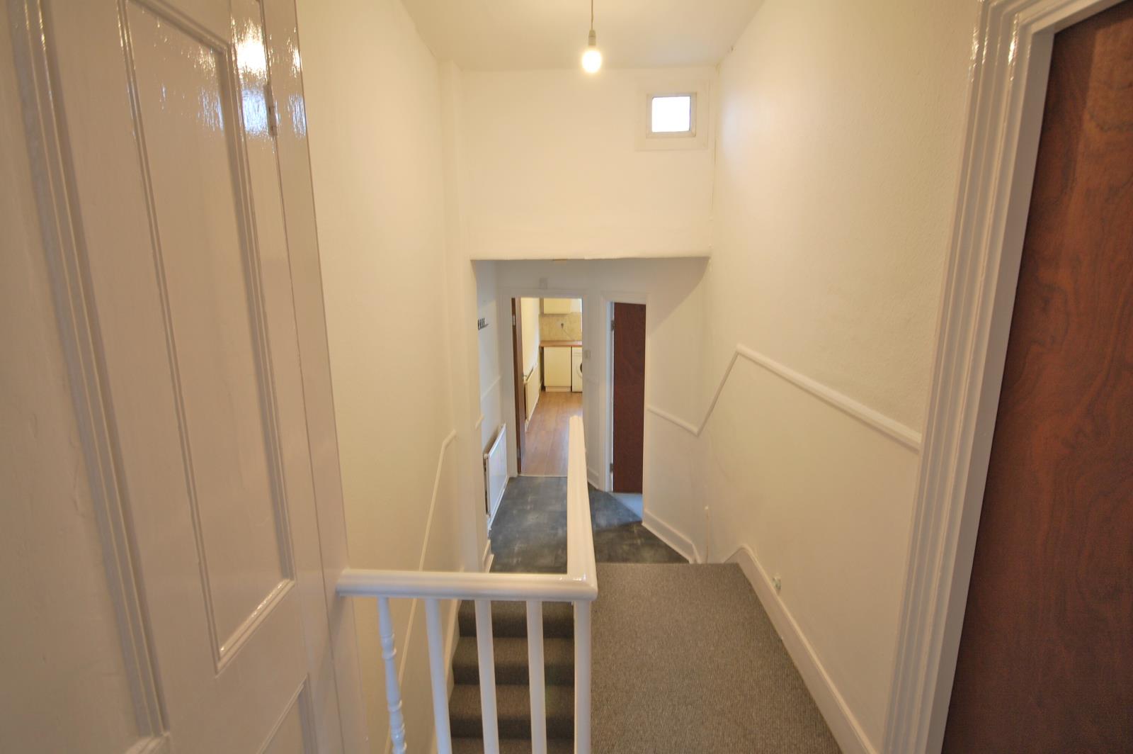 1 bed property in First Floor 8 Raleigh Road, London